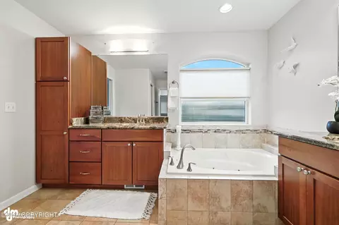 Bath - 8725 Colusa Cir, Eagle River, AK 99577 photo 4 of 6