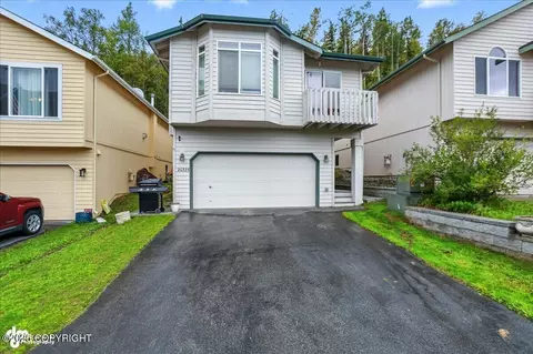 20335 Granite Park Cir, Eagle River, AK 99577
