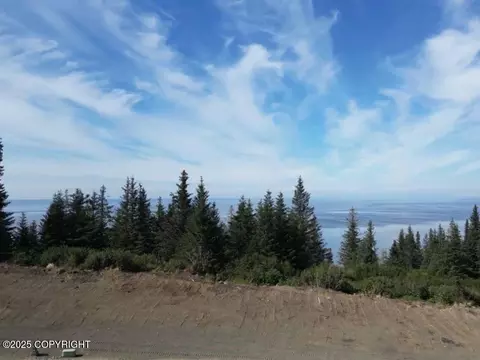 L13 Panoramic Circle, Anchorage, AK 99516