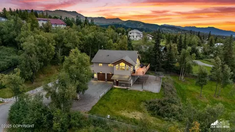 7674 Upper Huffman Rd, Anchorage, AK 99516