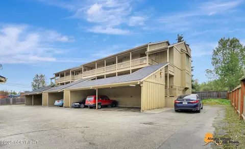 2830 Happy Ln # 5, Anchorage, AK 99507