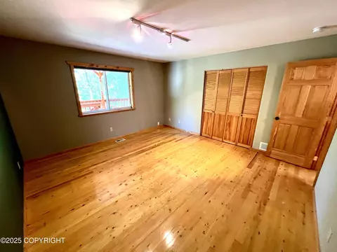 Bedroom - 21040 Scenic Dr, Chugiak, AK 99567 photo 3 of 5