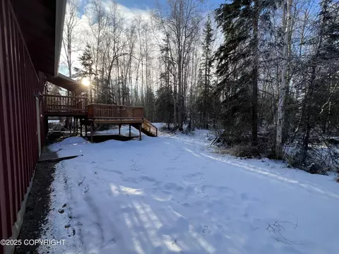 Exterior - 21040 Scenic Dr, Chugiak, AK 99567 photo 11 of 12