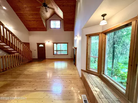 Living - 21040 Scenic Dr, Chugiak, AK 99567 photo 8 of 12