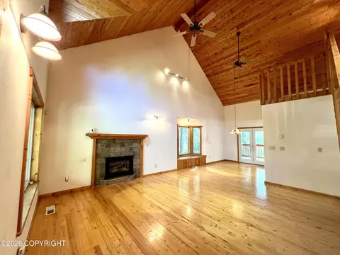 Living - 21040 Scenic Dr, Chugiak, AK 99567 photo 2 of 12