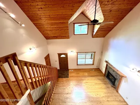 Living - 21040 Scenic Dr, Chugiak, AK 99567 photo 4 of 12