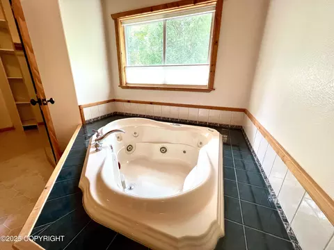 Bath - 21040 Scenic Dr, Chugiak, AK 99567 photo 3 of 10