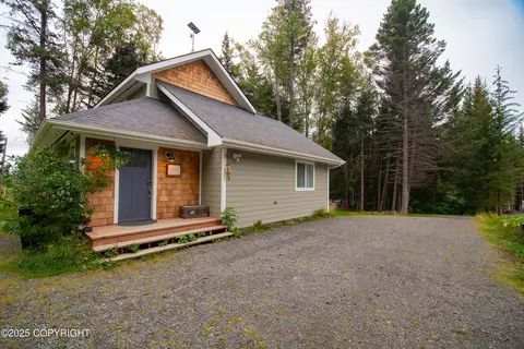 530 Noview Ave, Homer, AK 99603
