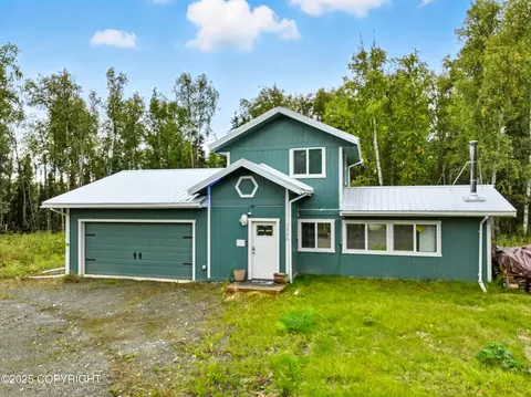 2390 S Deanna Cir, Wasilla, AK 99623