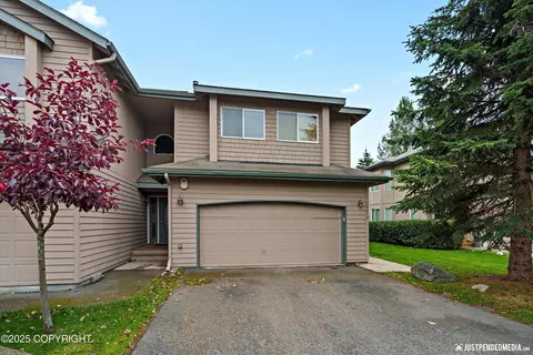 2445 Hillbrook Cir, Anchorage, AK 99504