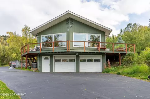 19143 Jamie Dr, Eagle River, AK 99577