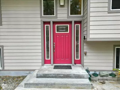 7813 Arlene St, Anchorage, AK 99502