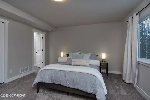 Bedroom - 17865 Rivervista Rd, Eagle River, AK 99577 photo 5 of 7