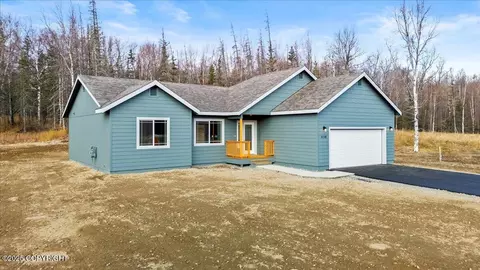 5045 W Gentle Ridge Cir, Wasilla, AK 99654