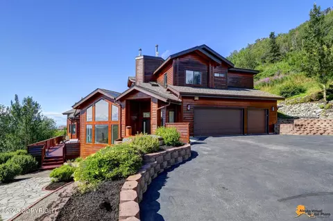 8521 Spendlove Dr, Anchorage, AK 99516