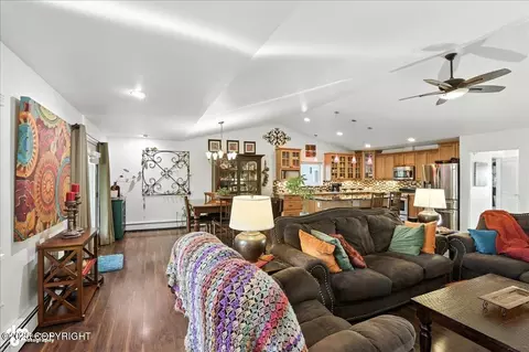 13064 Ezi View Cir, Eagle River, AK 99577 photo 5