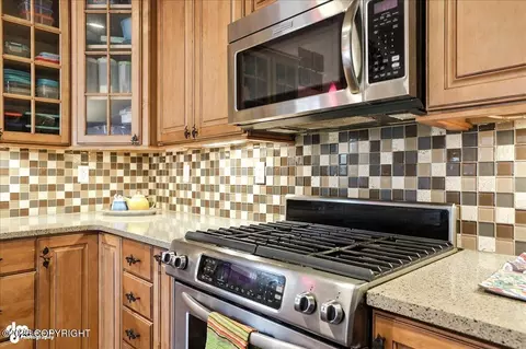 13064 Ezi View Cir, Eagle River, AK 99577 photo 11