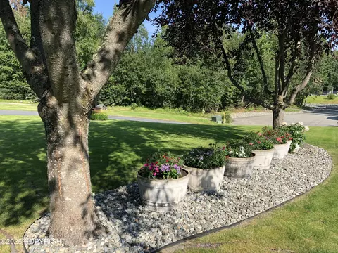 Exterior - 22410 Pharaoh Cir, Chugiak, AK 99567 photo 2 of 38