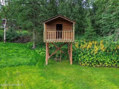 Exterior - 22410 Pharaoh Cir, Chugiak, AK 99567 photo 28 of 38