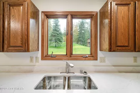 Kitchen - 22410 Pharaoh Cir, Chugiak, AK 99567 photo 4 of 6