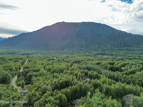 View/Area - 22410 Pharaoh Cir, Chugiak, AK 99567 photo 2 of 6