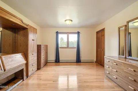 Bedroom - 22410 Pharaoh Cir, Chugiak, AK 99567 photo 7 of 8
