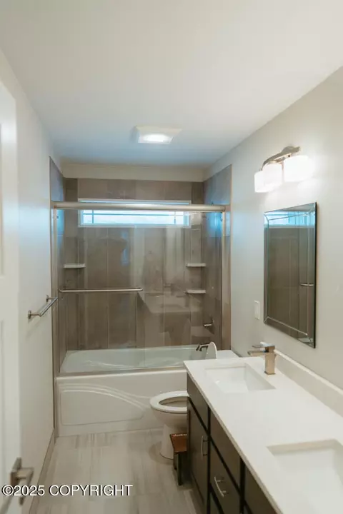 Bath - 7572 E Riparian Loop, Palmer, AK 99645 photo 2 of 7
