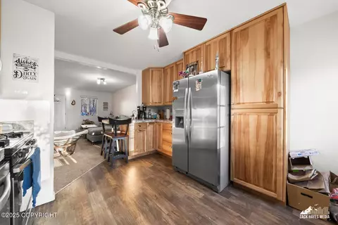 Kitchen - 981 E Fairview Loop, Wasilla, AK 99654 photo 8 of 13