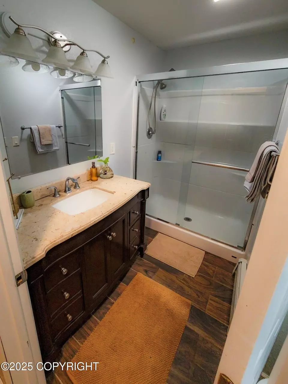 Bath - 7230 Basel St, Anchorage, AK 99507 photo 9 of 10