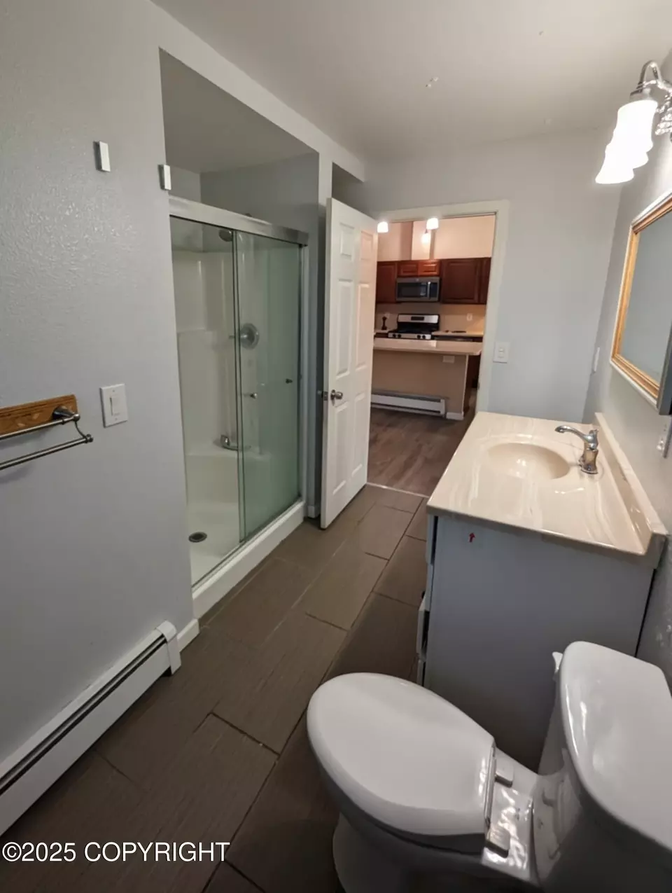 Bath - 7230 Basel St, Anchorage, AK 99507 photo 4 of 10