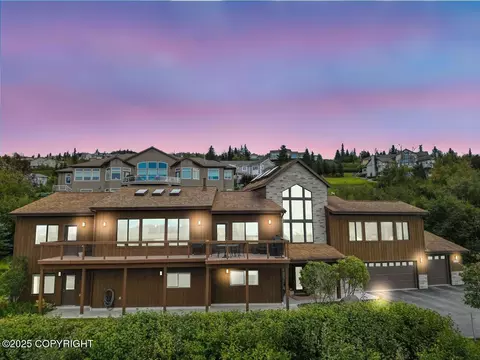 16847 Woods Pointe Cir, Anchorage, AK 99516