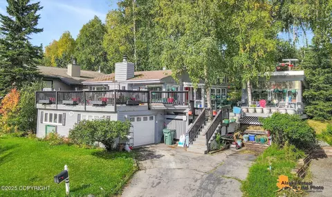 2121 Tudor Hills Ct, Anchorage, AK 99507