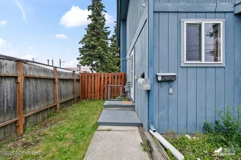 Exterior - 424 E Manor Ave, Anchorage, AK 99501 photo 3 of 6