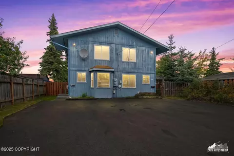 424 E Manor Ave, Anchorage, AK 99501