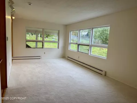 11313 Upper Sunny Cir, Eagle River, AK 99577 photo 8