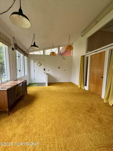 11313 Upper Sunny Cir, Eagle River, AK 99577 photo 6