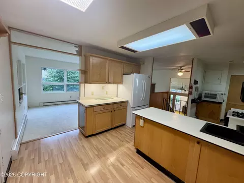 11313 Upper Sunny Cir, Eagle River, AK 99577 photo 13