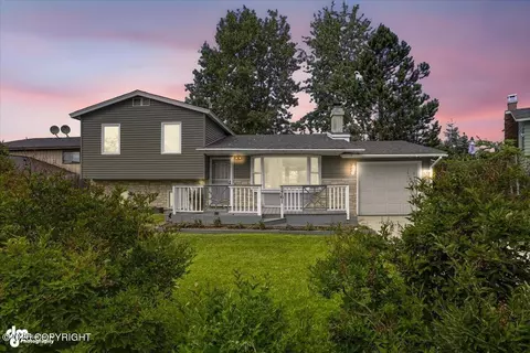 1761 E 53rd Ave, Anchorage, AK 99507