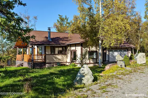 Exterior - 11806 W Skyline Dr, Eagle River, AK 99577 photo 10 of 13