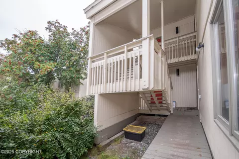 2632 Forest Park Dr #115, Anchorage, AK 99517