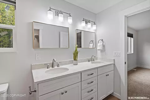 Bath - 21049 Sparkle Dr, Chugiak, AK 99567 photo 2 of 6