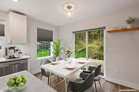 Dining - 21049 Sparkle Dr, Chugiak, AK 99567 photo 1 of 1