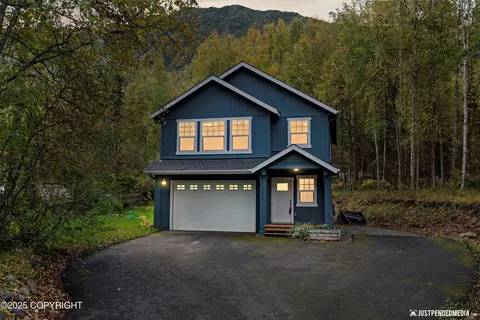 Exterior - 21049 Sparkle Dr, Chugiak, AK 99567 photo 8 of 8