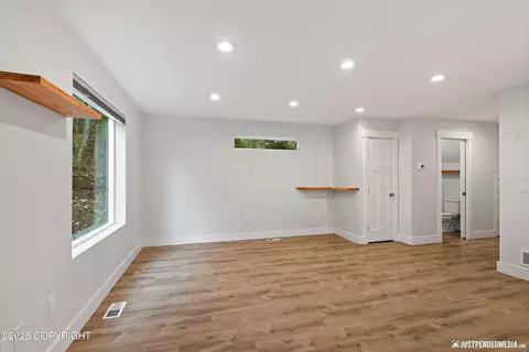 Living - 21049 Sparkle Dr, Chugiak, AK 99567 photo 4 of 5