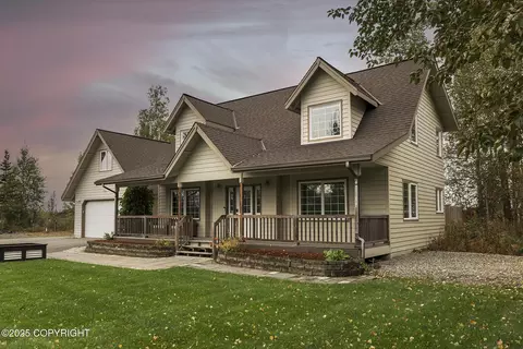 7551 E Better Duck Cir, Wasilla, AK 99654
