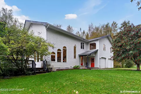 530 S Craig Cir, Wasilla, AK 99623