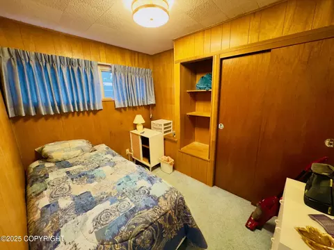 Bedroom - 1045 P St, Anchorage, AK 99501 photo 1 of 4