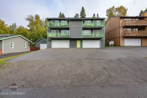 413 Eyak Dr, Anchorage, AK 99501