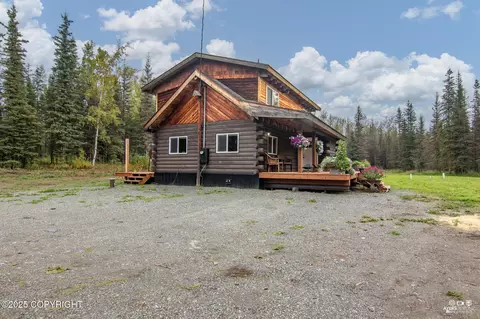 37128 Robinson Loop Rd, Sterling, AK 99672
