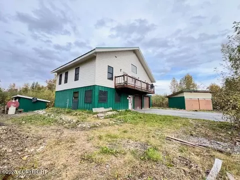 22498 S Chulitna Dr, Trapper Creek, AK 99683